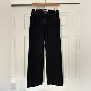 A&F The 90’s Relaxed Jean